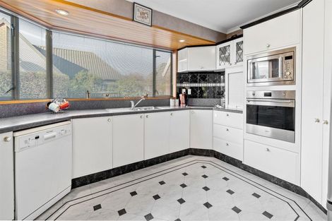 Photo of property in 2 Lancewood Drive, Halswell, Christchurch, 8025