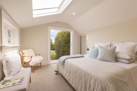 Photo of property in 173 Fifield Terrace, Opawa, Christchurch, 8023