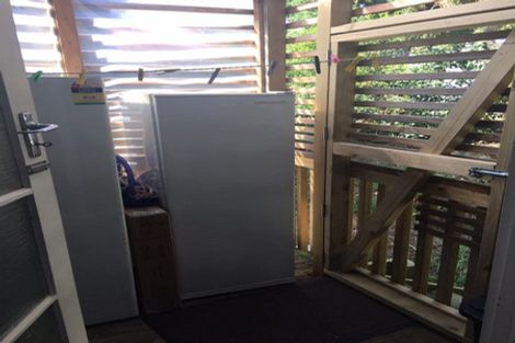 Photo of property in 369 Triangle Road, Henderson, Auckland, 0610