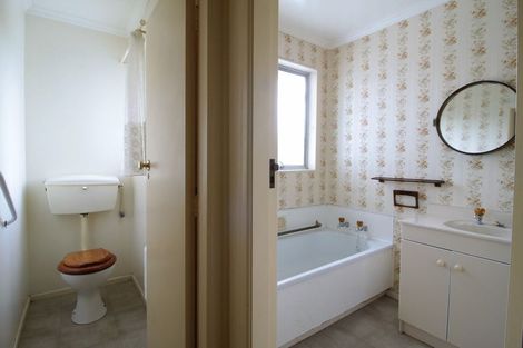 Photo of property in 1/1 Gordon Street, Avalon, Lower Hutt, 5011