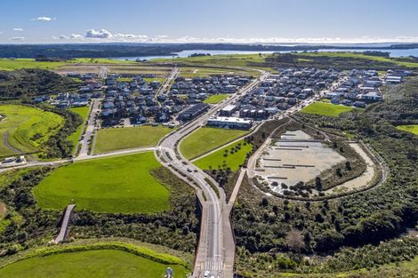 Photo of property in 109 Te Oneroa Way, Long Bay, Auckland, 0630