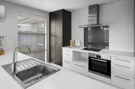 Photo of property in 10 Shale Court, Rolleston, 7614