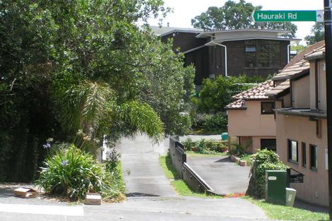 Photo of property in 42 Hauraki Road, Hauraki, Auckland, 0622