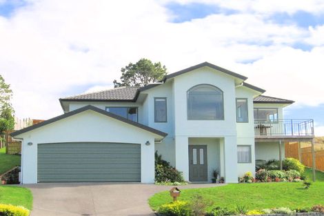 Photo of property in 47 Roberta Crescent, Orewa, 0931