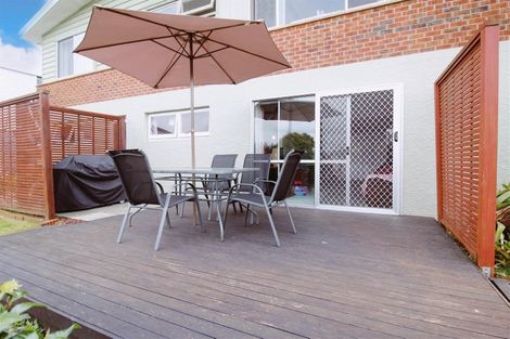 Photo of property in 2 Hoey Street, Te Kamo, Whangarei, 0112