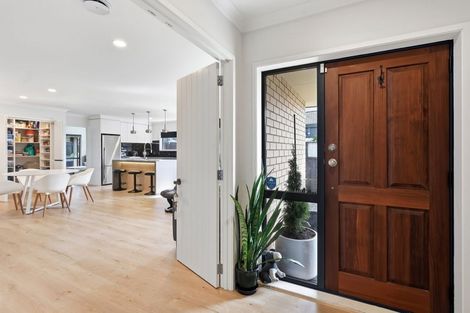 Photo of property in 16a Bullmore Place, Pukehangi, Rotorua, 3015