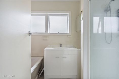 Photo of property in 19 Sylvia Road, Hillcrest, Auckland, 0627