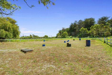 Photo of property in 18-20 Emerald Glen Road, Paekakariki, Paraparaumu, 5032