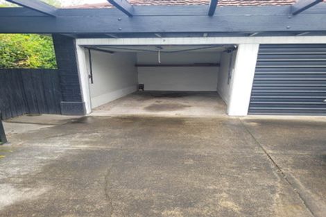 Photo of property in 2/19 Hewitts Road, Merivale, Christchurch, 8014