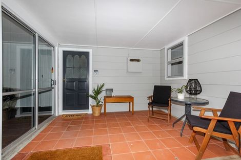 Photo of property in 83 Riversdale Drive, Merrilands, New Plymouth, 4312