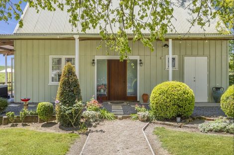 Photo of property in 949 Maungatautari Road, Maungatautari, Cambridge, 3494