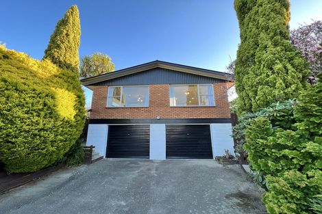 Photo of property in 12 Parkview Place, Avonhead, Christchurch, 8042