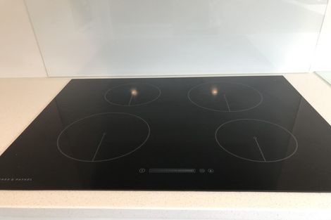 Photo of property in 2/36 Shirley Road, Richmond, Christchurch, 8013