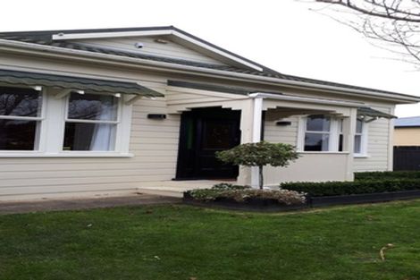Photo of property in 15 Douglas Street, West End, Palmerston North, 4412