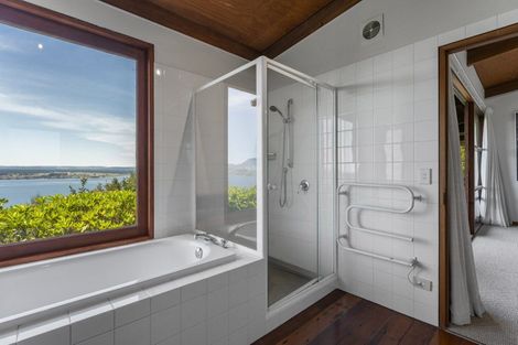 Photo of property in 78 Acacia Heights Drive, Acacia Bay, Taupo, 3385