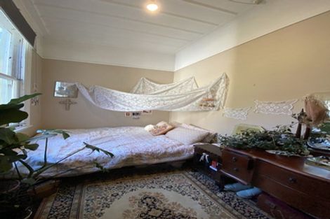 Photo of property in 2a Russell Terrace, Newtown, Wellington, 6021