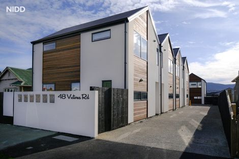 Photo of property in 48d Victoria Road, Saint Kilda, 9012