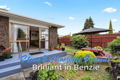 Photo of property in 4/2 Benzie Avenue, Elderslea, Upper Hutt, 5018