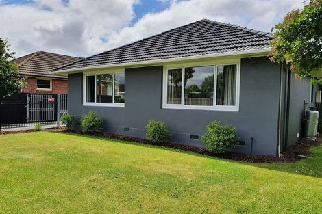 Photo of property in 144 Harewood Road, Papanui, Christchurch, 8053