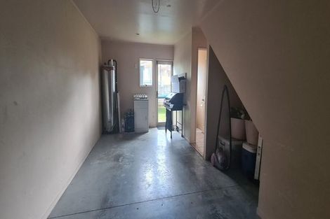 Photo of property in 14 Gina Avenue, Ranui, Auckland, 0612