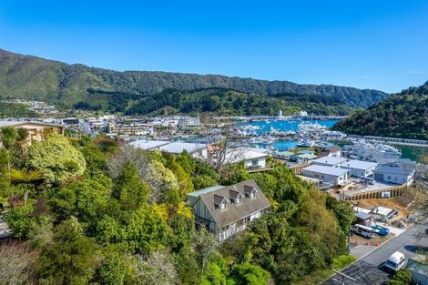 Photo of property in 5 Newgate Street, Picton, 7220