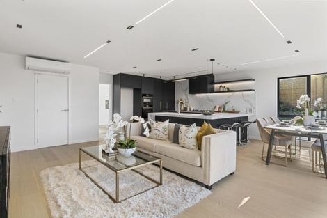 Photo of property in 47d Hastings Road, Mairangi Bay, Auckland, 0630