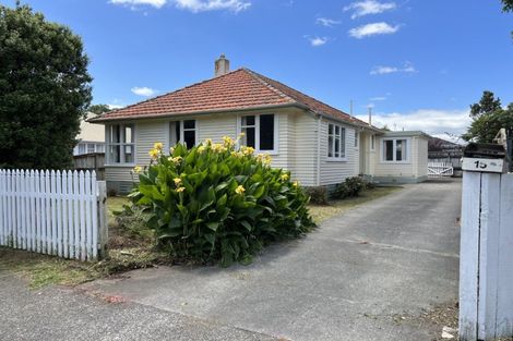 Photo of property in 15 Manawatu Street, Hokowhitu, Palmerston North, 4410