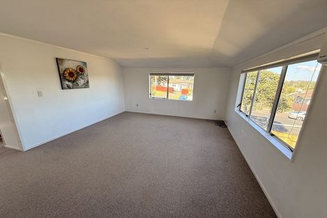 Photo of property in 158 Aviemore Drive, Highland Park, Auckland, 2010