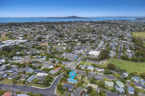 Photo of property in 36 Tonkin Drive, Sunnynook, Auckland, 0620