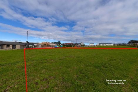 Photo of property in 42 Jane Maree Road, Kumeu, 0810