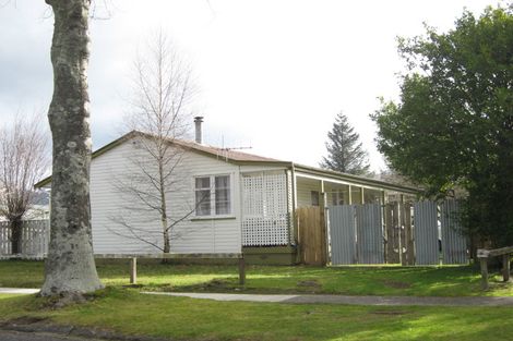 Photo of property in 30 Raukura Street, Turangi, 3334