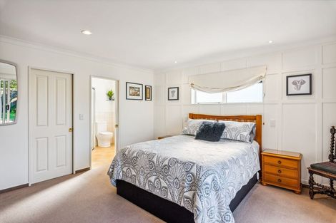 Photo of property in 194 Milne Drive, Paraparaumu, 5032