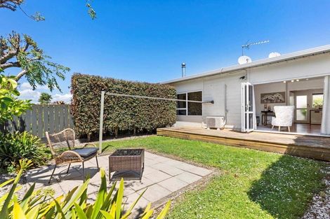Photo of property in 8/9 Mountain Road, Mount Wellington, Auckland, 1072