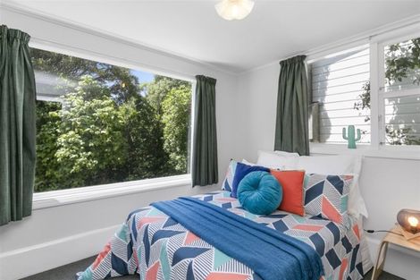 Photo of property in 100 Heke Street, Ngaio, Wellington, 6035