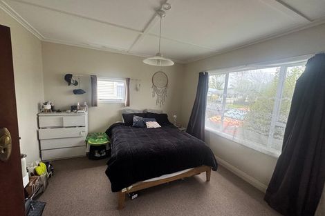 Photo of property in 14a Douglas Street, Waiwhetu, Lower Hutt, 5010