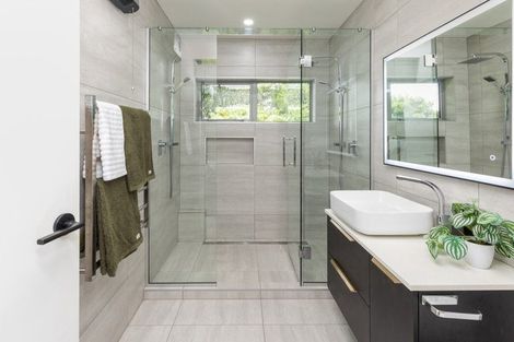 Photo of property in 477 Avonhead Road, Avonhead, Christchurch, 8042