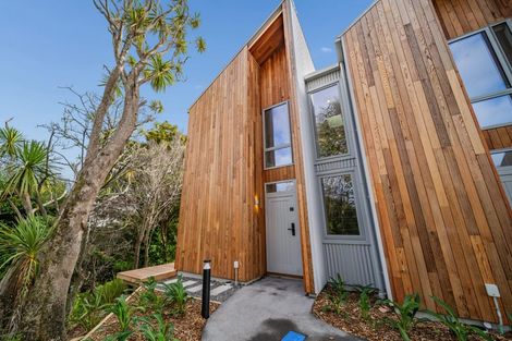Photo of property in 6/1 Nikau Grove, Woburn, Lower Hutt, 5010