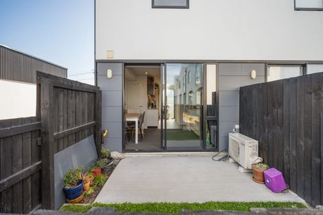 Photo of property in 2/24 Percy Street, Phillipstown, Christchurch, 8011