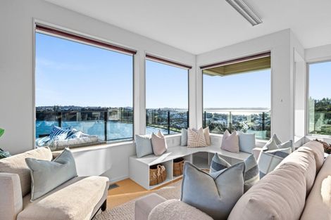 Photo of property in 52 Beauvoir Avenue, Matakatia, Whangaparaoa, 0930