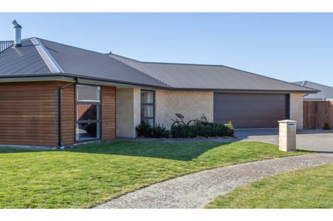 Photo of property in 7 Dundee Close, Darfield, 7510