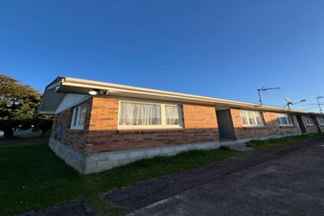 Photo of property in 3 Norman Spencer Drive, Papatoetoe, Auckland, 2104
