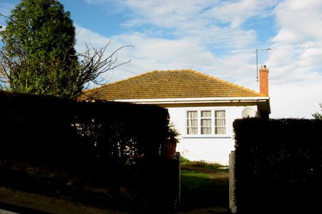 Photo of property in 48 Ellesmere Street, Ravensbourne, Dunedin, 9022