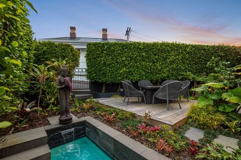Photo of property in 62 St Marys Road, Saint Marys Bay, Auckland, 1011