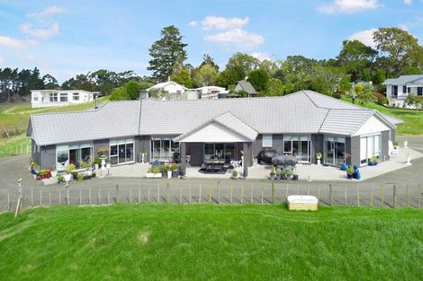 Photo of property in 139 Puke Road, Kumeu, 0891