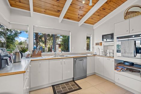Photo of property in 58 Mackesy Road, Parahaki, Whangarei, 0112