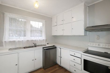 Photo of property in 17 Parenga Street, Wainuiomata, Lower Hutt, 5014