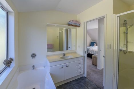 Photo of property in 46 Eucalyptus Way, Nikau Valley, Paraparaumu, 5032