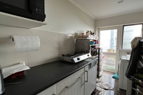 Photo of property in 128 Tamahere Drive, Glenfield, Auckland, 0629