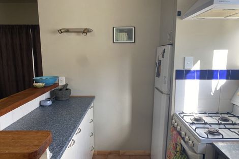 Photo of property in 61 Herald Street, Berhampore, Wellington, 6023