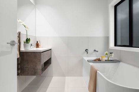 Photo of property in 24 Drower Glen, Flagstaff, Hamilton, 3210